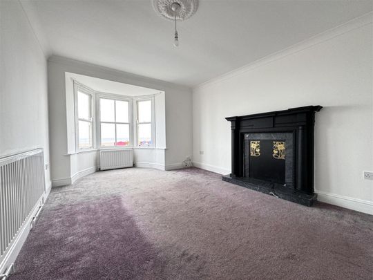 The Front, Seaton Carew, Hartlepool - Photo 1