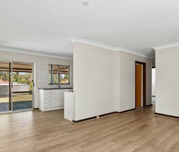 Spacious Family Home in the Heart of Gosnells - Photo 3