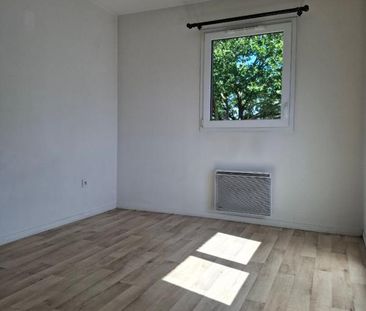 Location Maison 4 pièces 79m² ROUBAIX 59100 - Photo 3