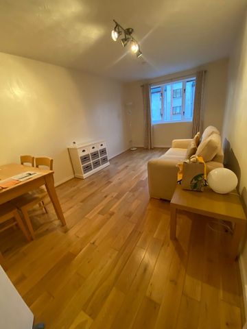 2 Bed Flat, Hawthornden Place, EH7 - Photo 3