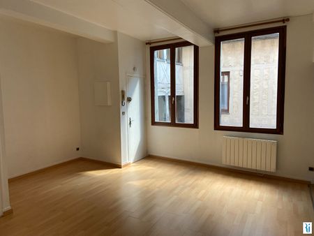 Location Appartement 2 pièces 47m² ROUEN 76000 - Photo 3