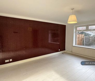 3 bedroom terraced house to rent - Photo 1