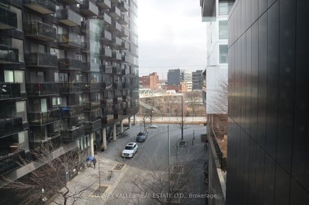 River City I Lofts 47 , #526 - Photo 5