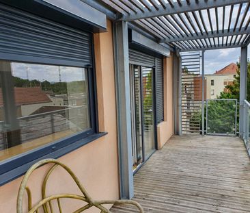 Location Appartement 3 pièces 73m² LENS 62300 - Photo 5