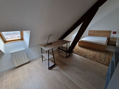 Location Appartement 5 pièces 105m² AMIENS 80000 - Photo 4