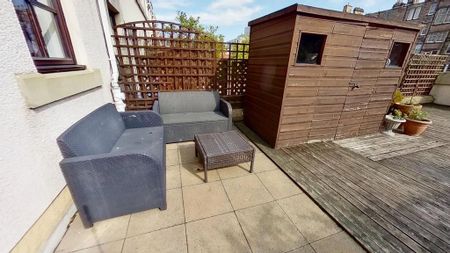 3 bedroom terraced house to rent - Photo 3