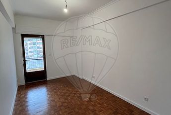 Apartamento T3 em Lisboa