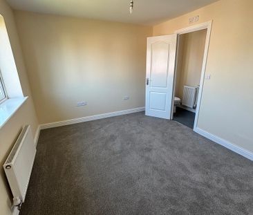 4 bedroom property to rent - Photo 3