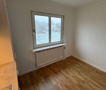 Dingelsundsvägen 30a - Foto 1