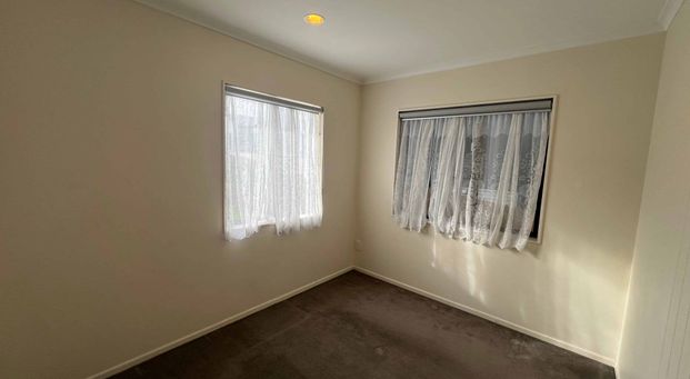 Brick and tile beauty! - Photo 1