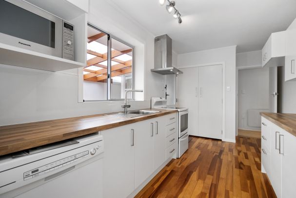 72 Ascot Road - Photo 1