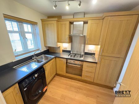 2 bedroom end of terrace house to rent - Photo 4