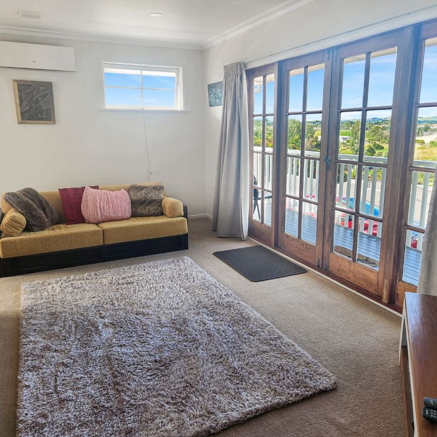 Waiuku - Sunny 3 Bedroom Home - Photo 1