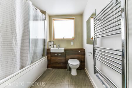 Garratt Lane, . - Photo 5