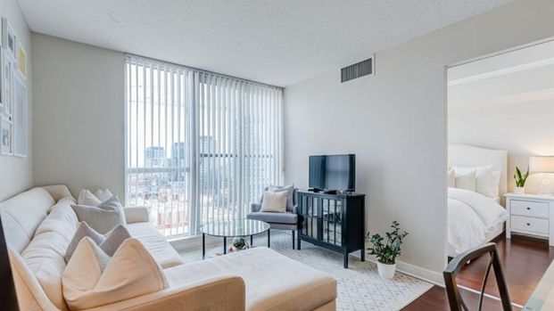 For Lease - 320 Richmond Street Unit# 1516, Toronto, Ontario - Photo 1