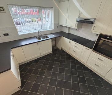 Rotherham Road Whitmore Park Coventry - Photo 5