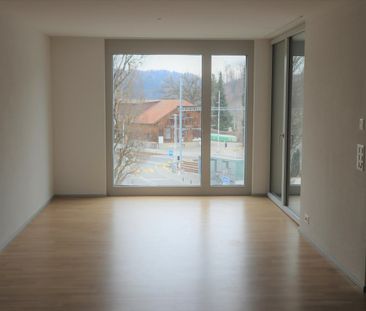 "Moderne Wohnung an bester Lage beim Bahnhof" - Photo 1