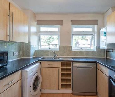 Holden Road, Woodside, N12 - Photo 6