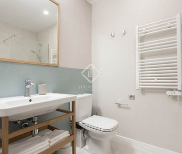 Barcelona, Catalonia 08002 - Photo 4