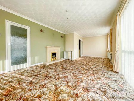 4 bedroom chalet to rent - Photo 2