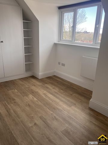 2 bed Flat in Hendon Lane , London, N3 3PS - Photo 3