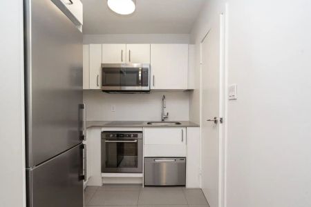 54 - 56 Maitland Street — Studio - unit 409 - Photo 2