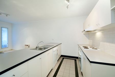 Unit 10/75 Drummond Street, - Photo 4