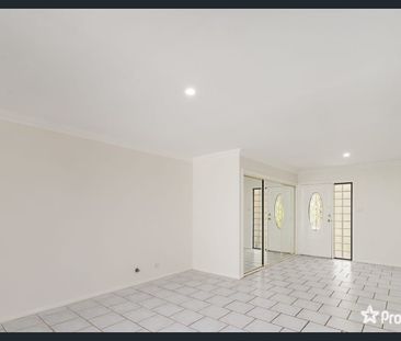 28/2 Adcock Avenue, West Gosford, NSW 2250 - Photo 1