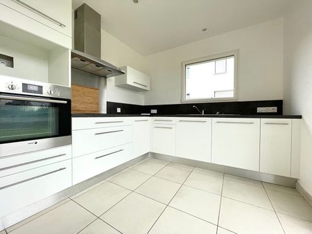 Maison T6 vue mer - GUIPAVAS / LE RODY - 123.90 m² - Photo 4