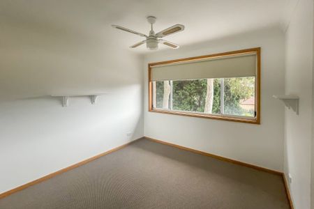 Lovely Family Home! - Photo 4