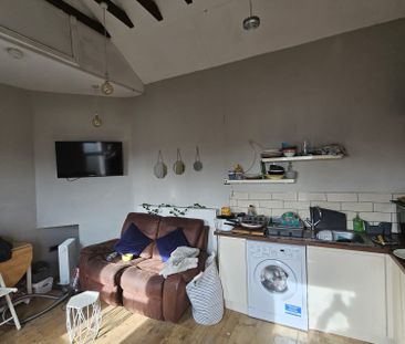 4 Bed - Flat 3, 35 Richmond Road, Headingley, Leeds - LS6 1BX - Stu... - Photo 2