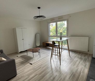 Location Appartement 1 pièce 29m² GENNEVILLIERS 92230 - Photo 3