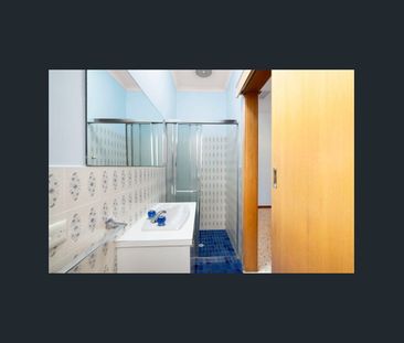 Spacious Family Living Moments from Henley Beach - Photo 5