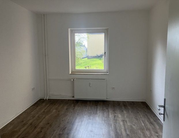 Eine schöne 2-Zimmer-Wohnung wartet auf Sie im Keplerkiez! - Foto 1