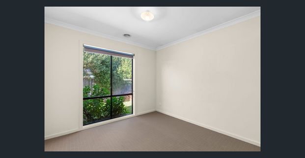 Modern 4-Bedroom Home In Mount Duneed - Photo 1