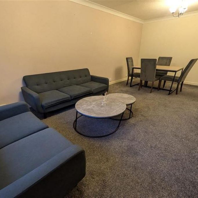 2 bedroom maisonette to rent - Photo 1