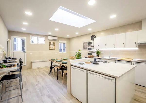 Calle del Puerto de Canfranc, Madrid, Community of Madrid 28038