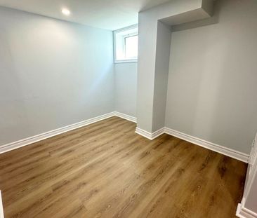 For Lease - 373 Carnwith Drive, Whitby, Ontario - Photo 4