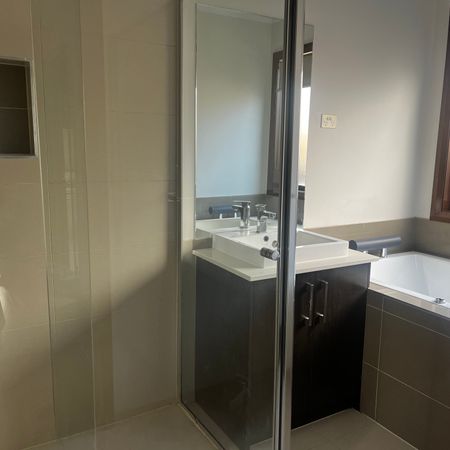 Point Cook - Photo 4