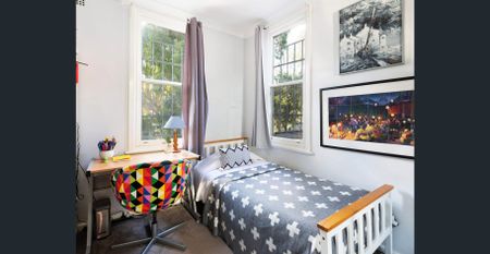 Beautiful terrace home - Photo 2