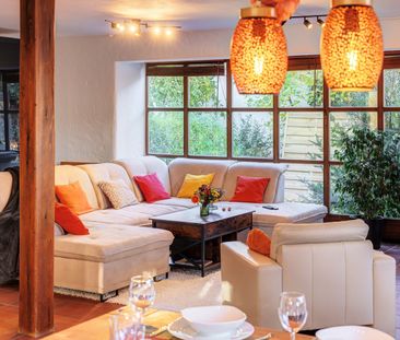 Family-friendly semi-detached house with garden - Foto 4