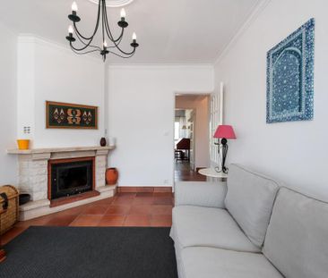 2 Bedroom Apartment with balcony, Alto dos Gaios, Cascais - Photo 4