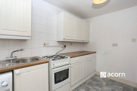 Jutland Road, London, SE6 - Photo 2