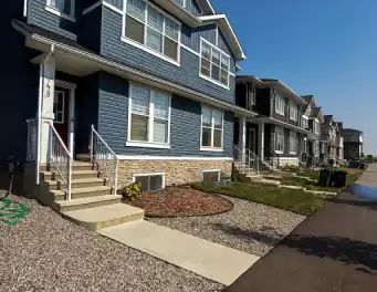 1 Bedroom + 1 XL Den for rent in Ambleton NW Calgary | Calgary - Photo 1