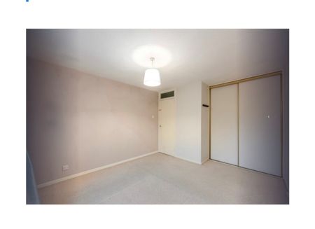 1 Bed Flat, Wren Court, CR0 - Photo 4