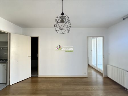 Location Appartement 2 pièces 35m² - Photo 3