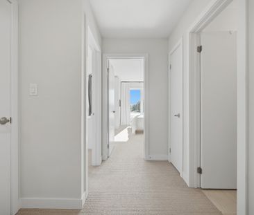 For Lease - 590 North Service Road Unit# 69, Hamilton, Ontario - Photo 6