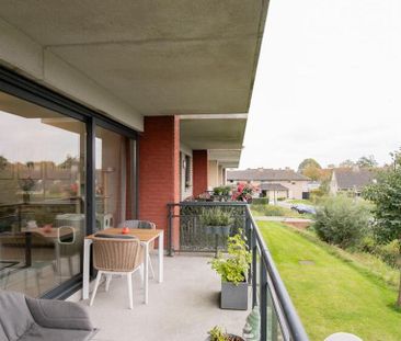 Appartement te huur in Brugge voor € 895 met 2 slaapkamers - Photo 2