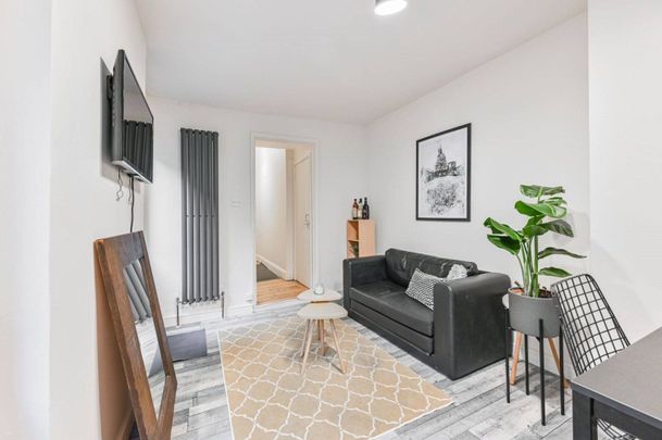 Larcom Street, London, SE17 - Photo 1