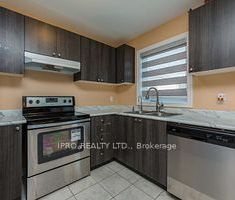 Detached Home For Lease | X8122050 - Photo 4